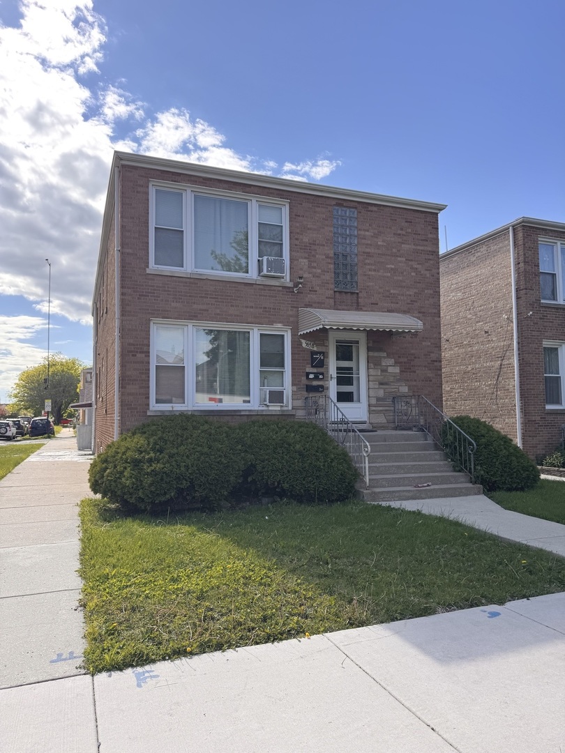 5658 S Kolin Avenue 1 Property Photo 1