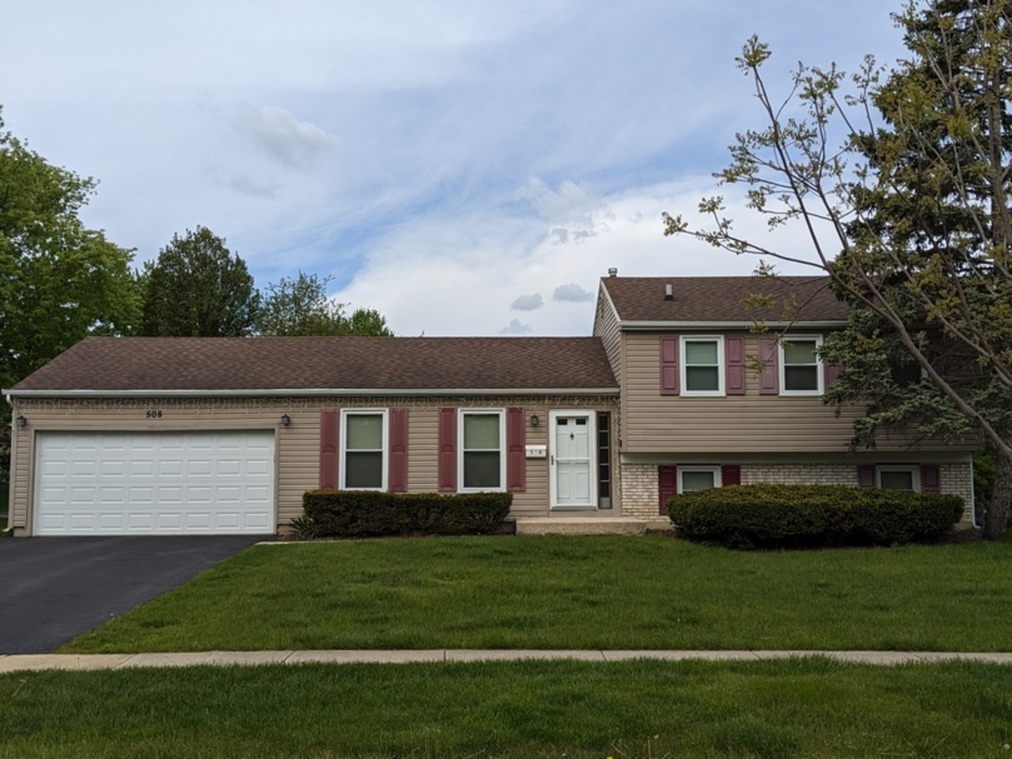 508 Bristol Lane Property Photo 1