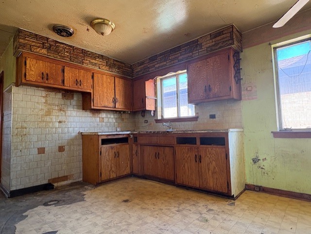 3709 W 66th Place Property Photo 4