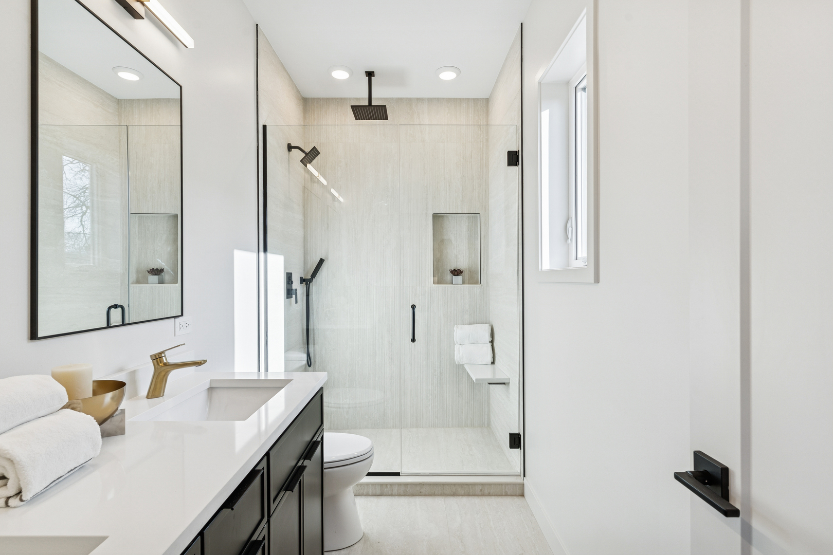 4208 S Calumet Avenue 201 Property Photo 15