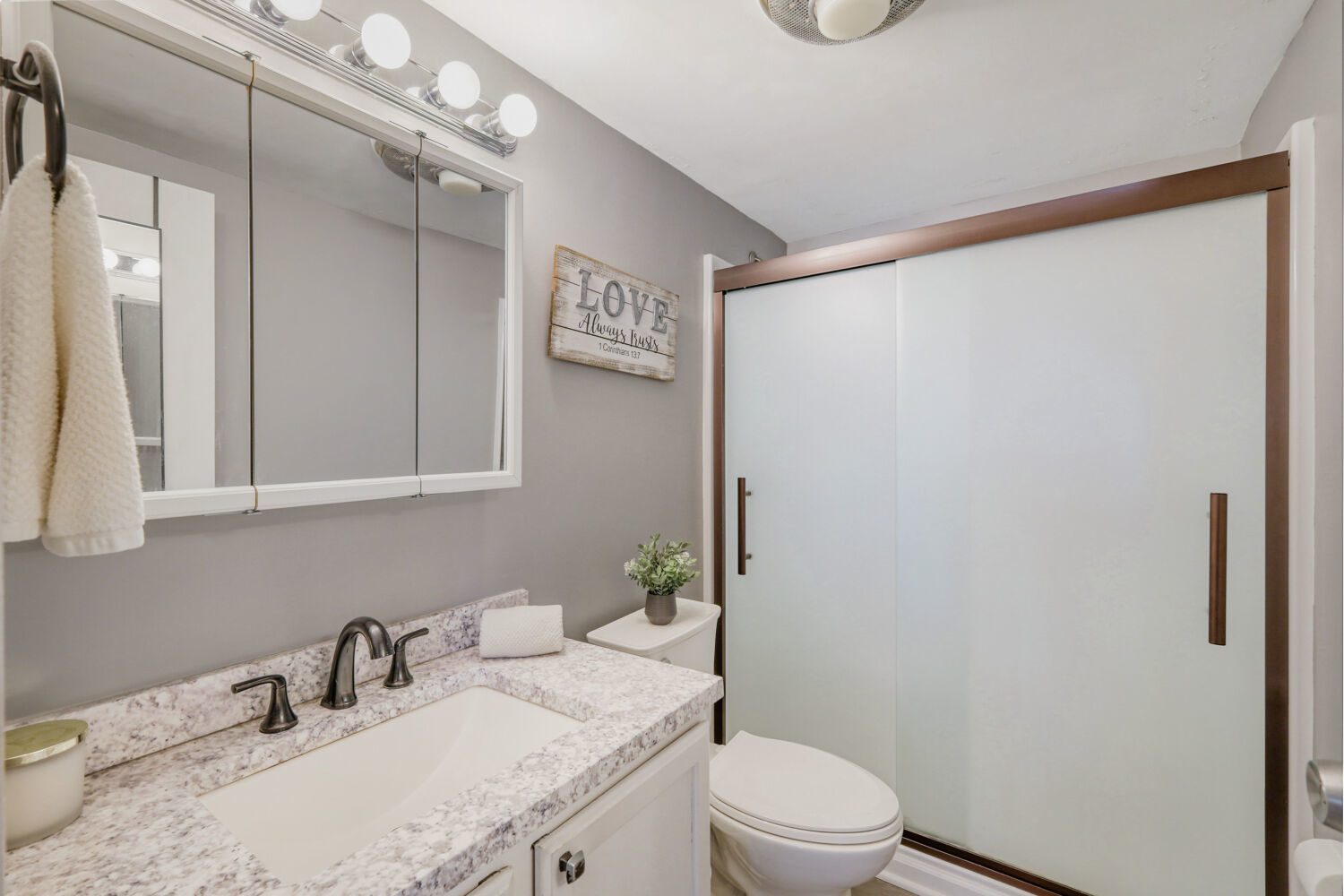 35 S Baybrook Drive 610 Property Photo 22
