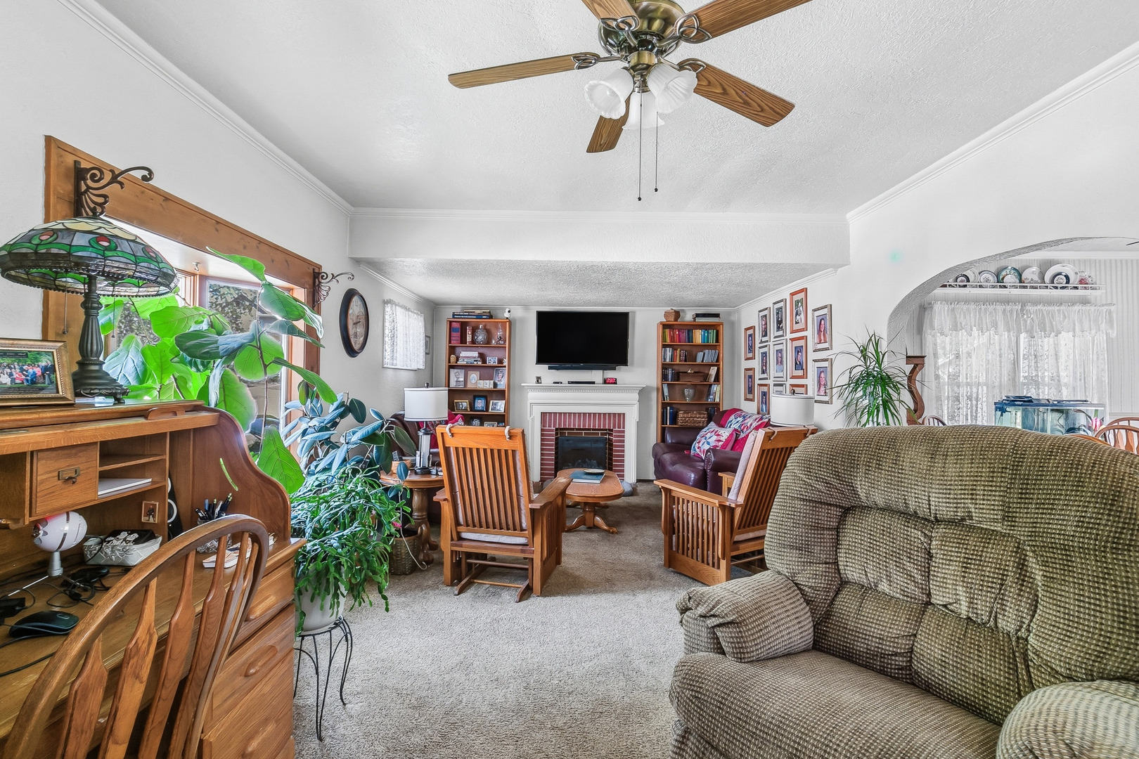 2826 8 1/2 Avenue Property Photo 9