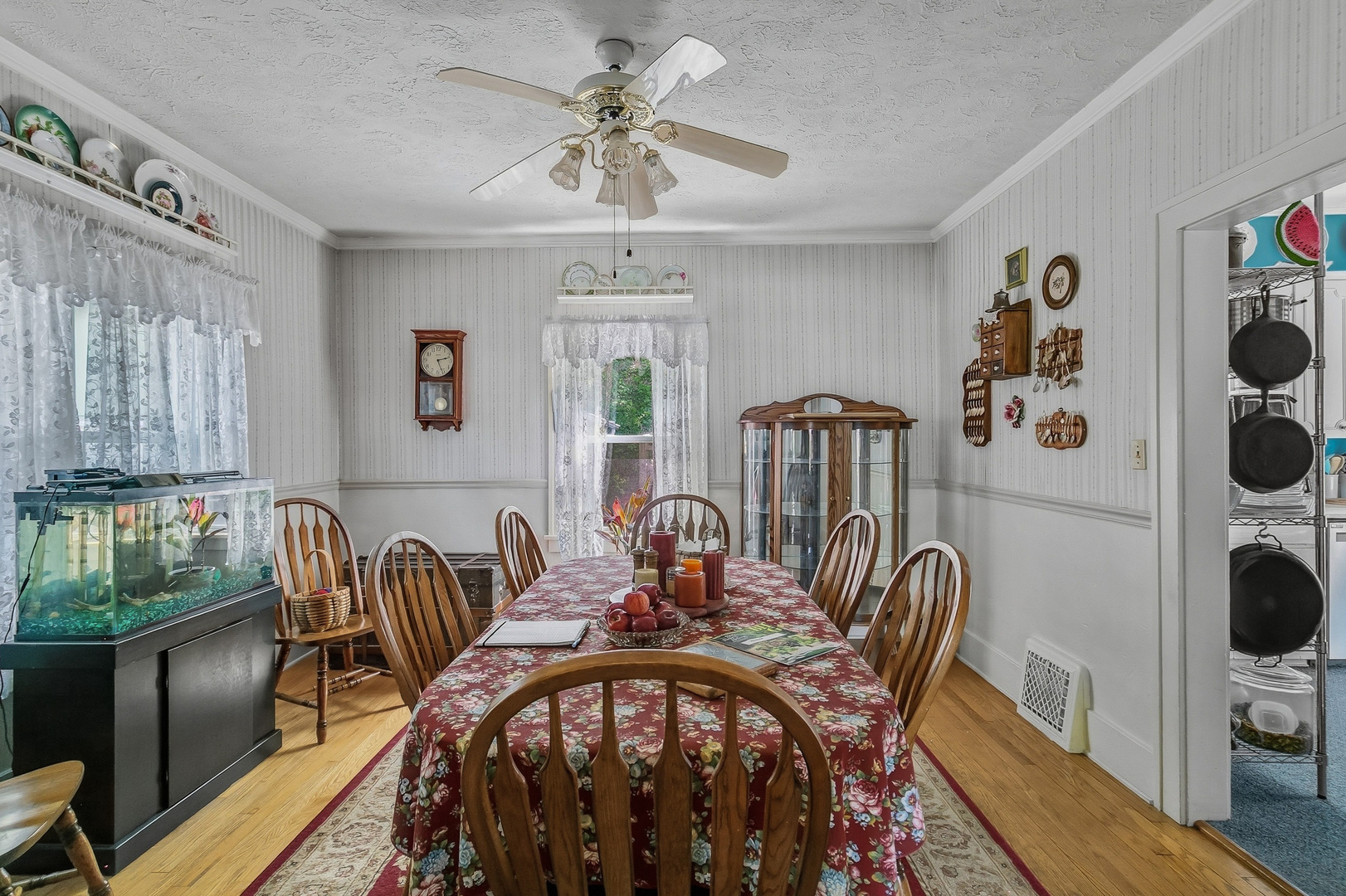 2826 8 1/2 Avenue Property Photo 11