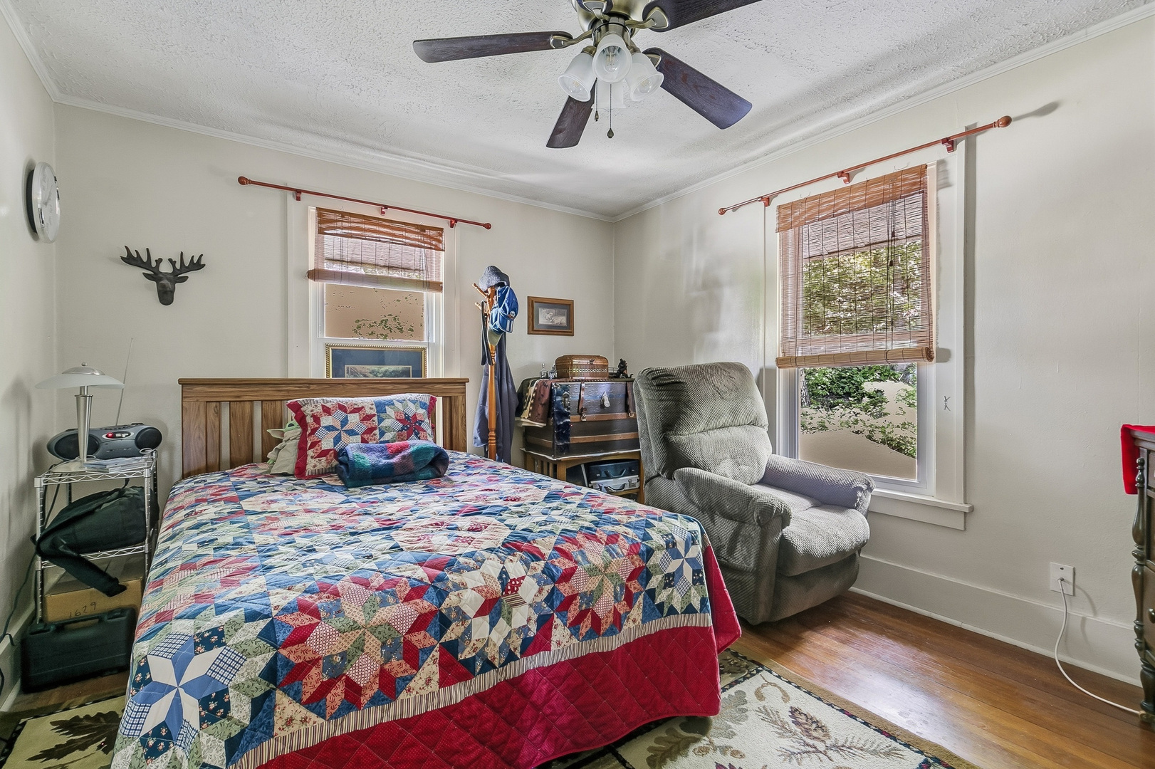 2826 8 1/2 Avenue Property Photo 18