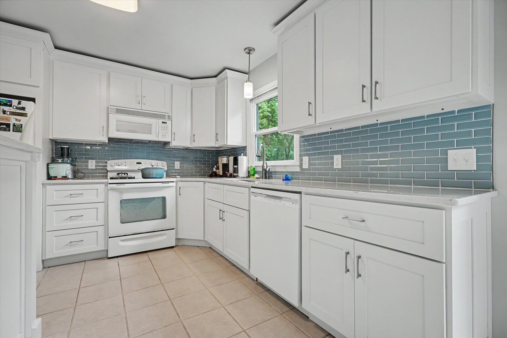 528 Chester Avenue Property Photo 10