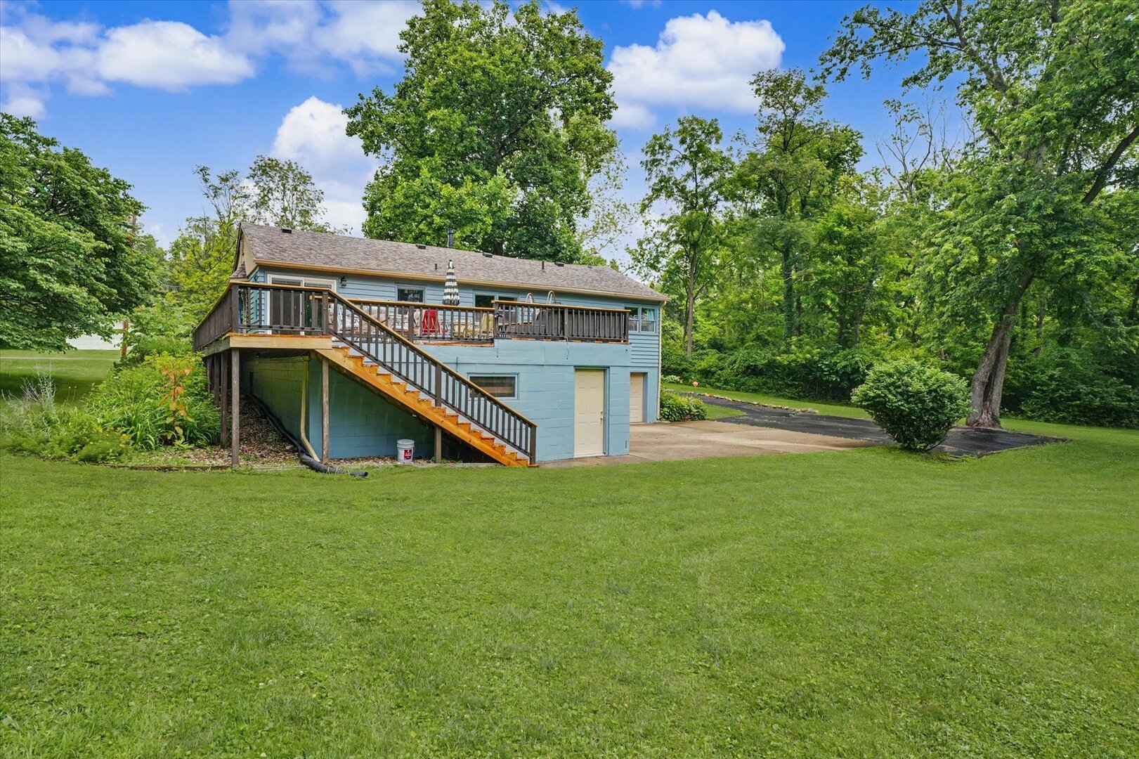 528 Chester Avenue Property Photo 33