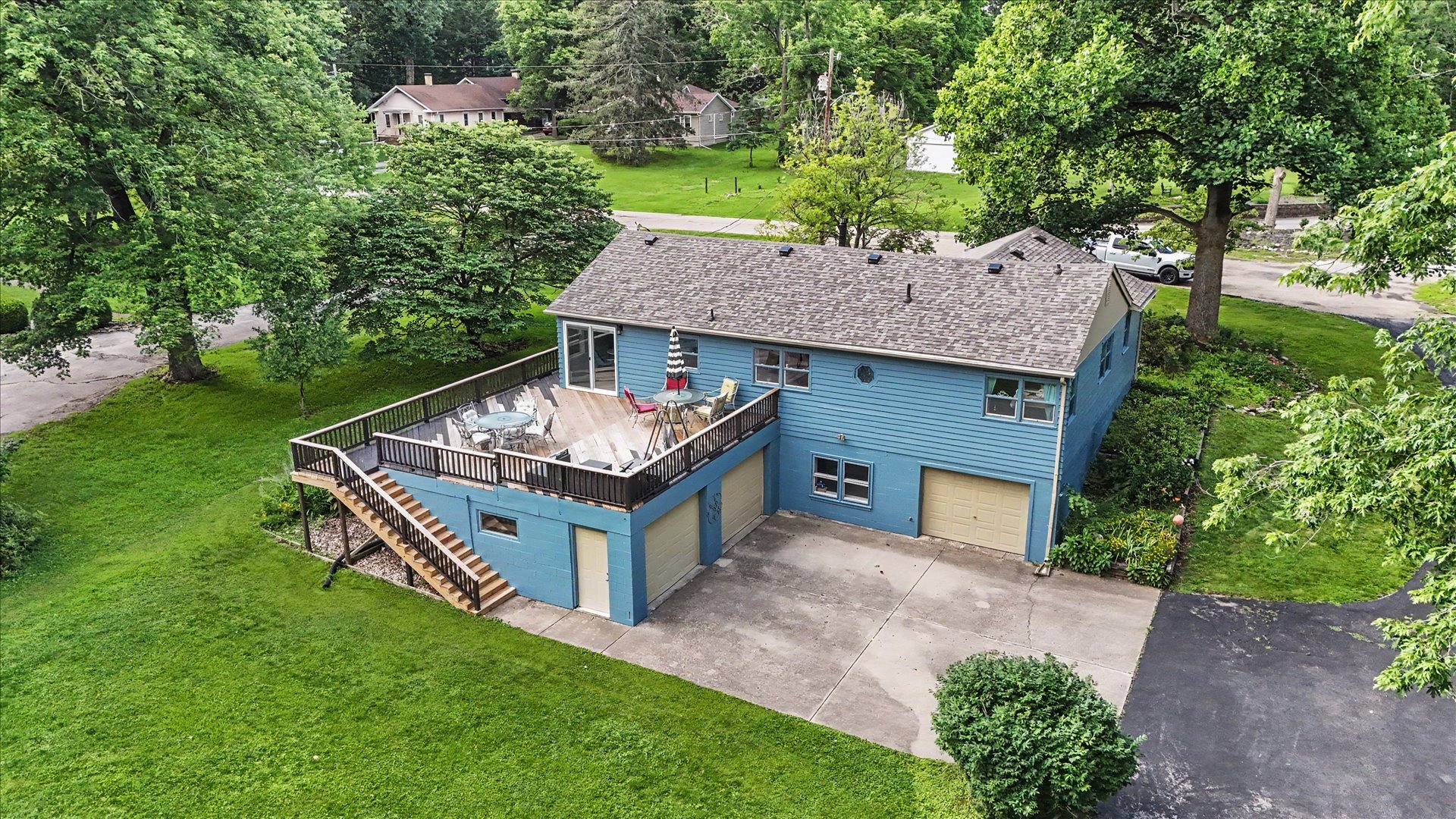 528 Chester Avenue Property Photo 35