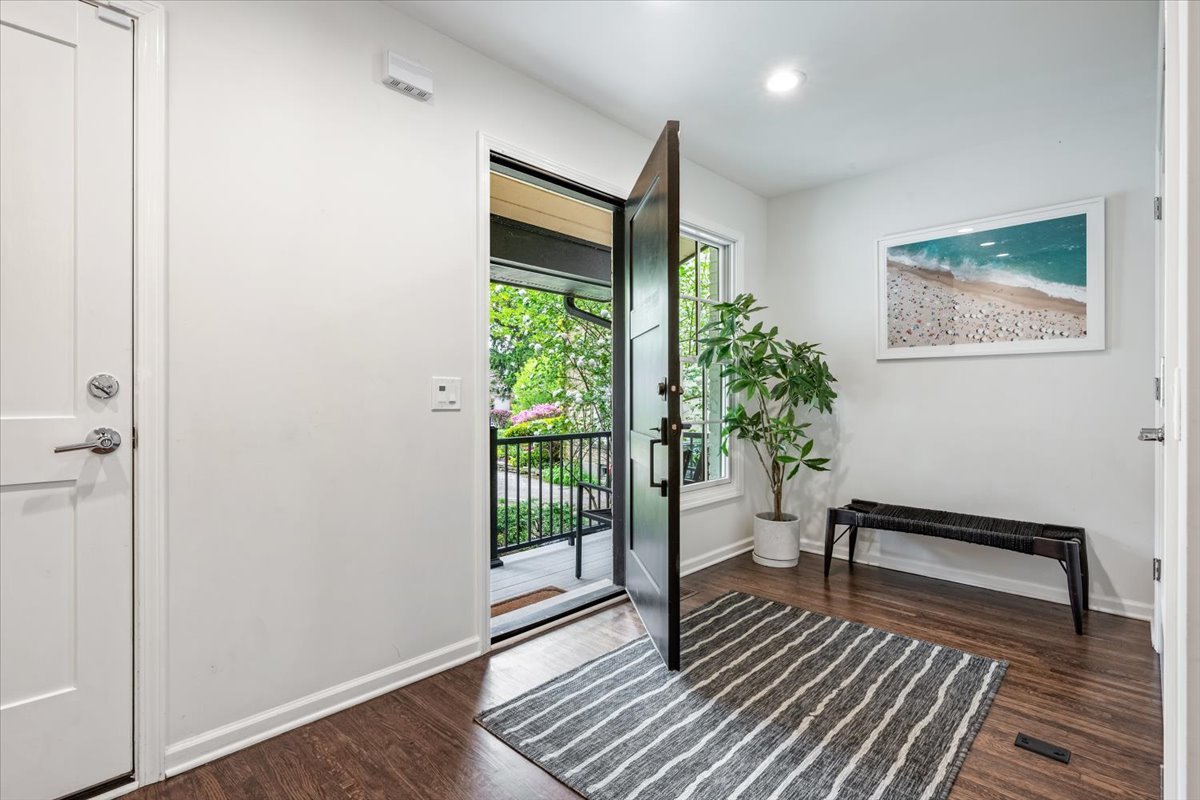 881 Marion Avenue Property Photo 21
