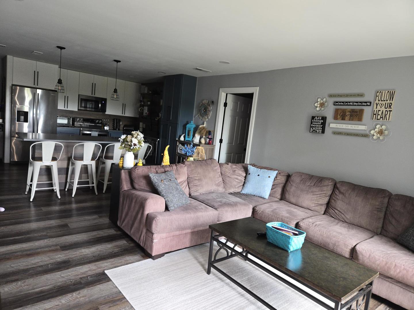 1501 Darien Lake Drive 208 Property Photo 2