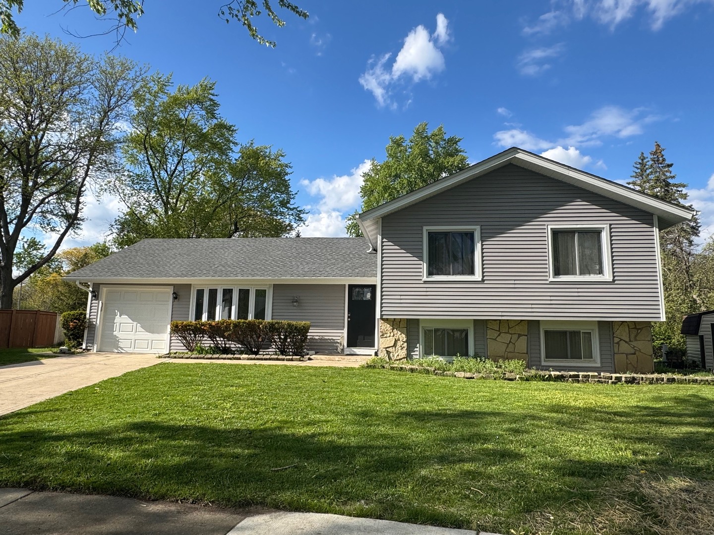 1812 Downey Court Property Photo 1