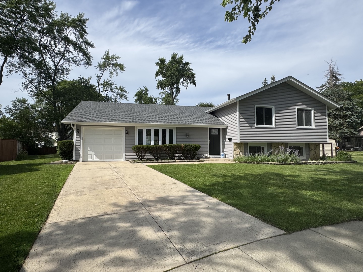 1812 Downey Court Property Photo 4