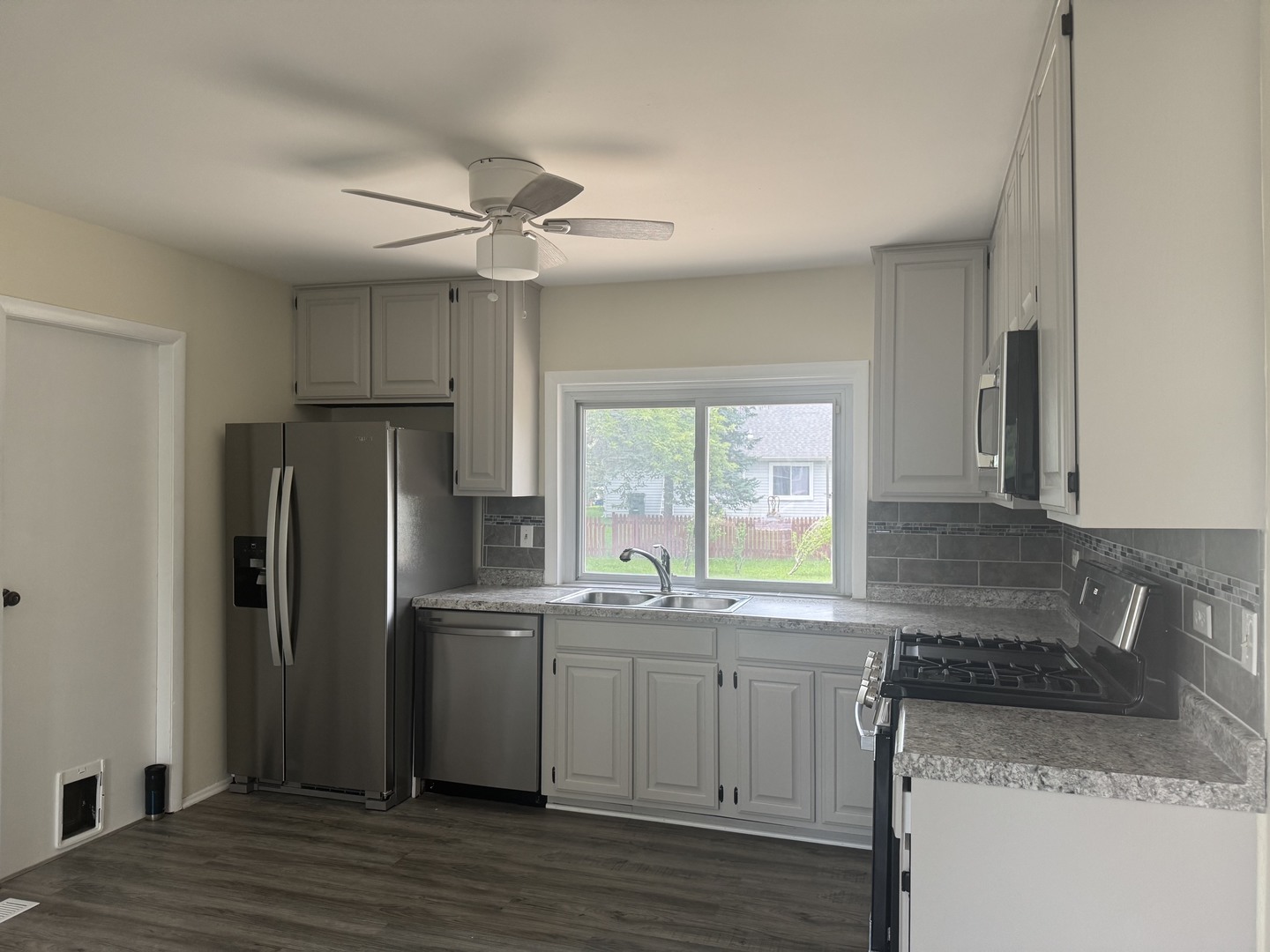 1812 Downey Court Property Photo 6