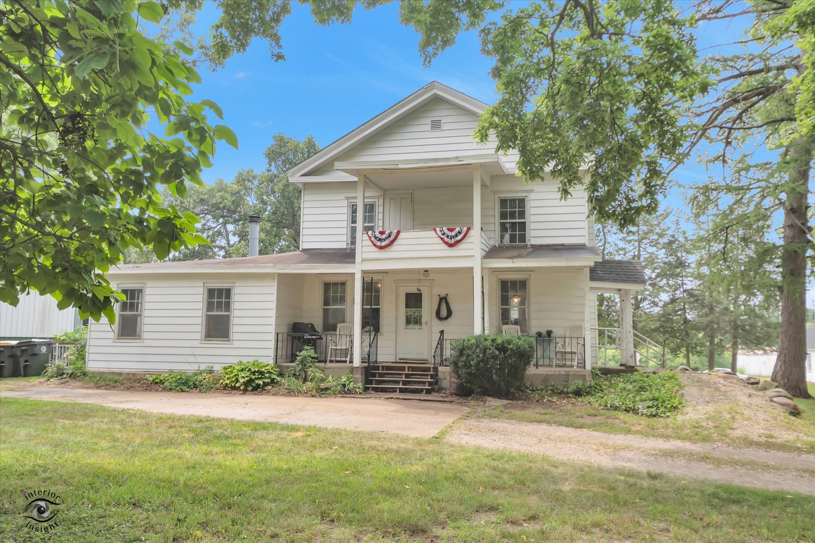 8 Bristol Ridge Road Property Photo 1