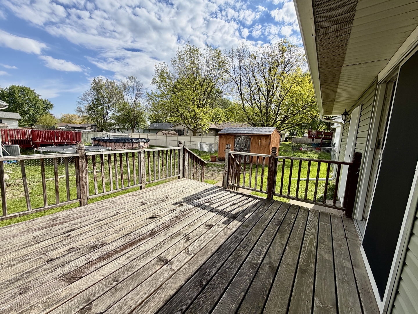 1612 Middle Road Property Photo 13