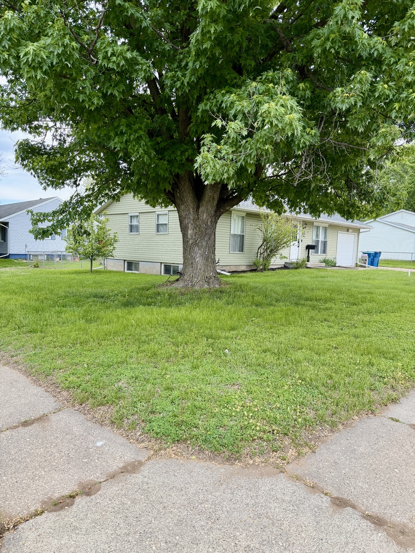 1612 Middle Road Property Photo 19