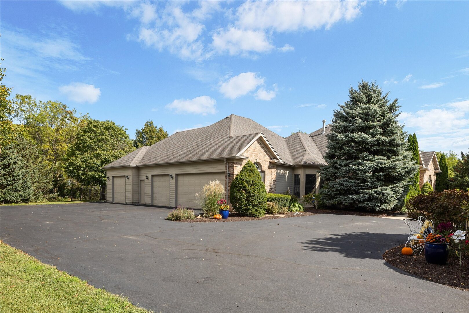 1330 Airport Road Property Photo 4