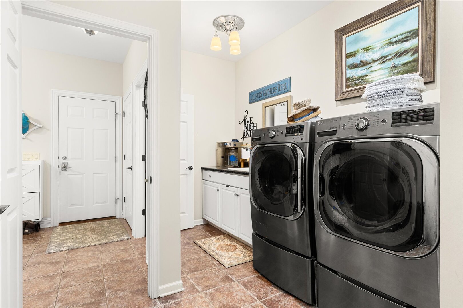 1330 Airport Road Property Photo 15