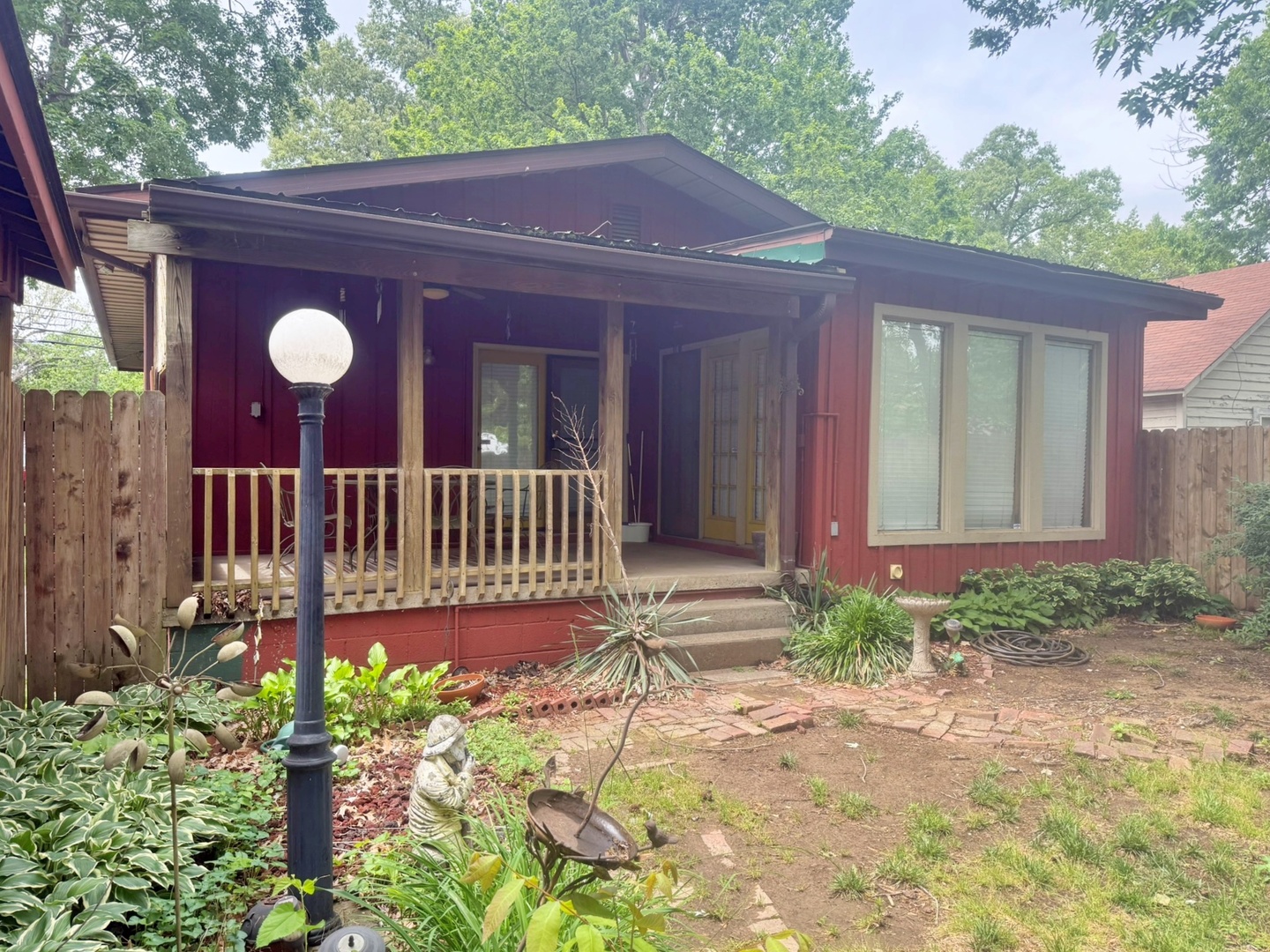 1604 North Avenue Property Photo 5