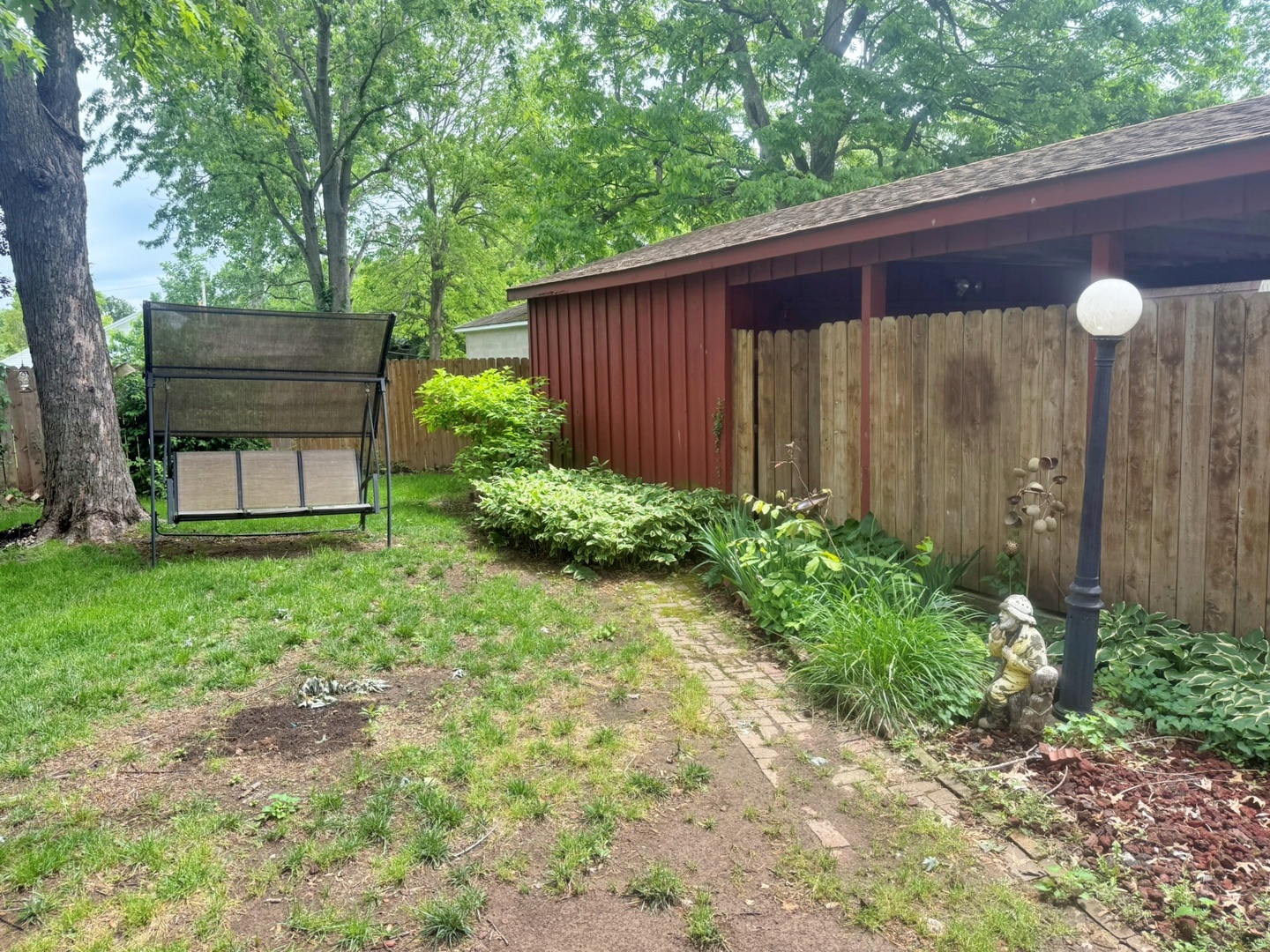 1604 North Avenue Property Photo 6