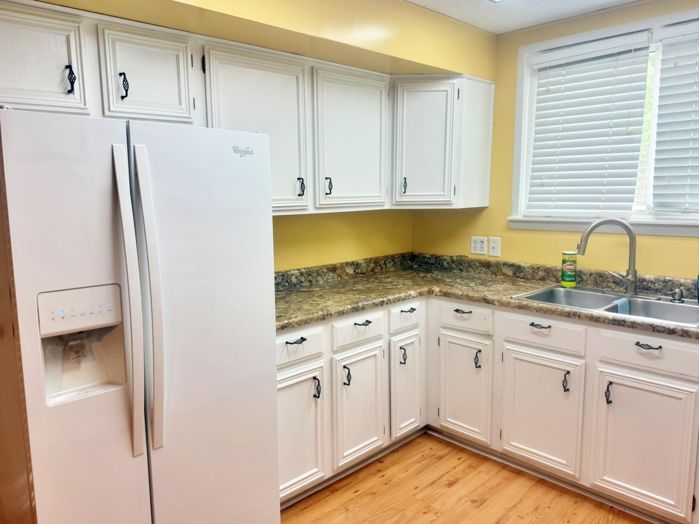 1604 North Avenue Property Photo 16