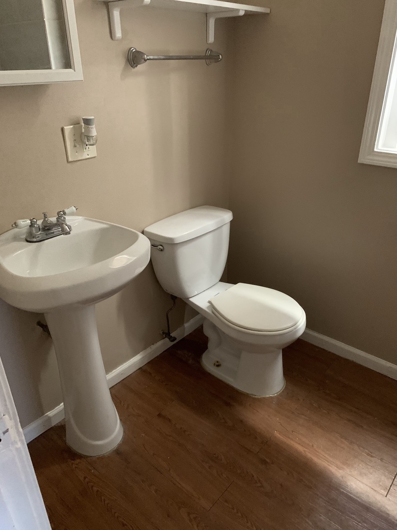6404 S Peoria Street Property Photo 12