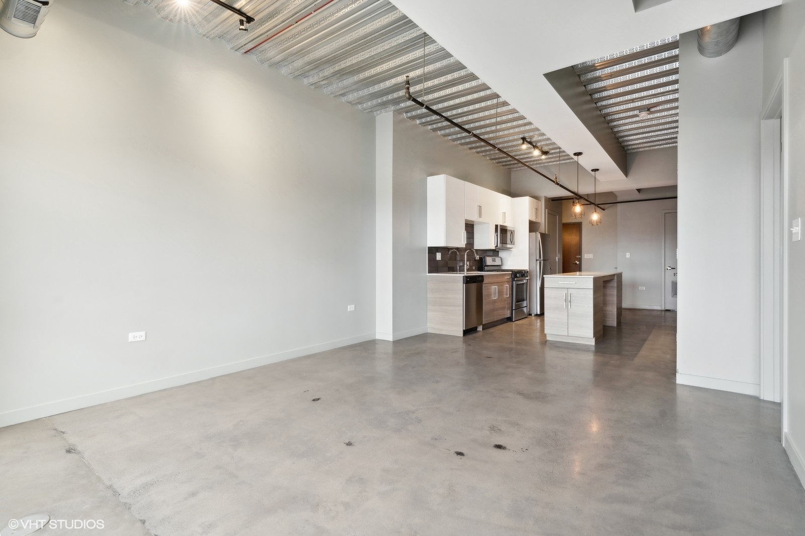 1241 N Milwaukee Avenue 401 Property Photo 5