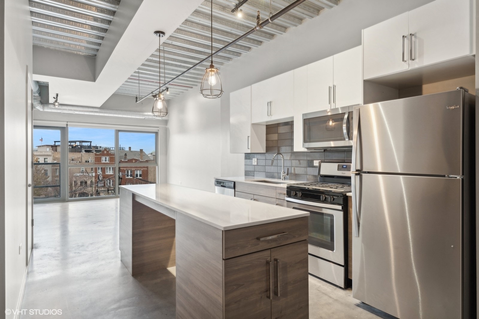 1241 N Milwaukee Avenue 401 Property Photo 6