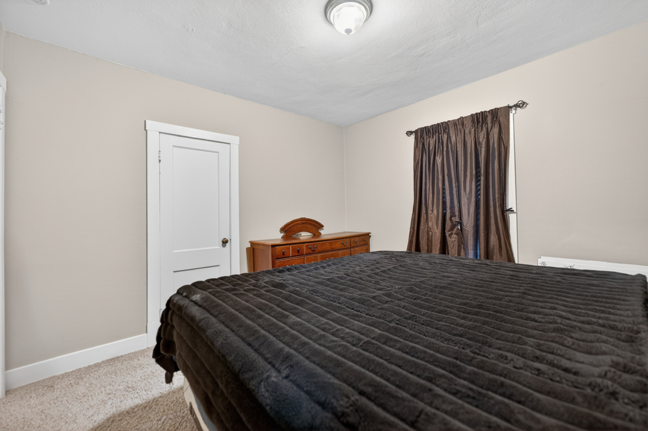 21137 Fenstermaker Road Property Photo 13