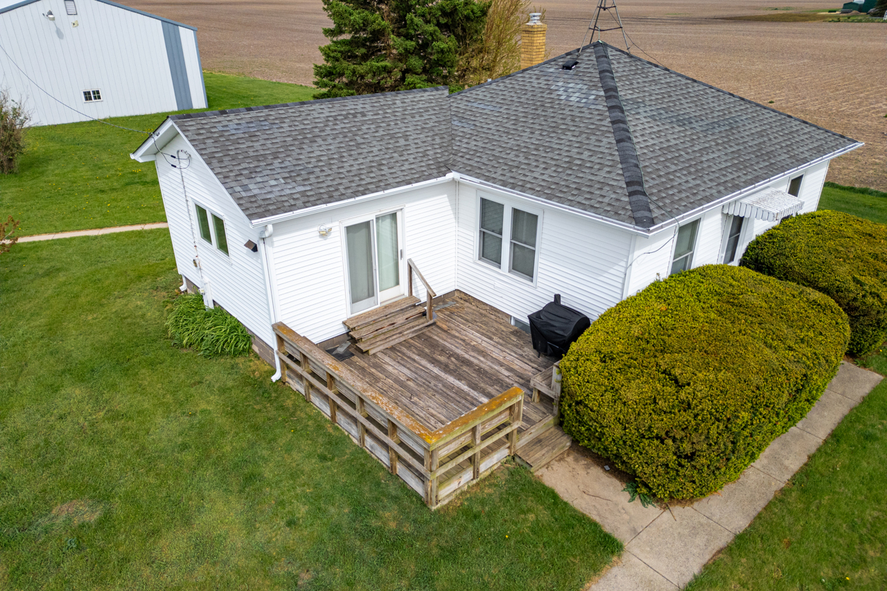 21137 Fenstermaker Road Property Photo 18