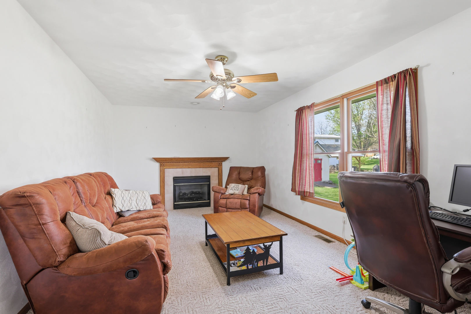 413 N East Street Property Photo 15