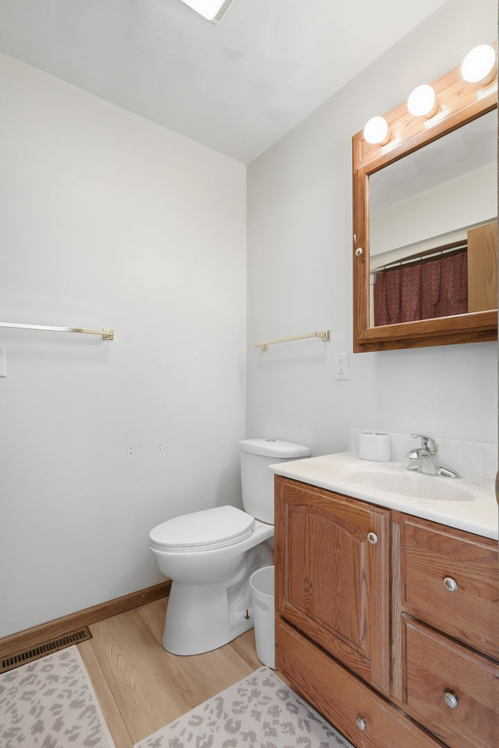 413 N East Street Property Photo 28