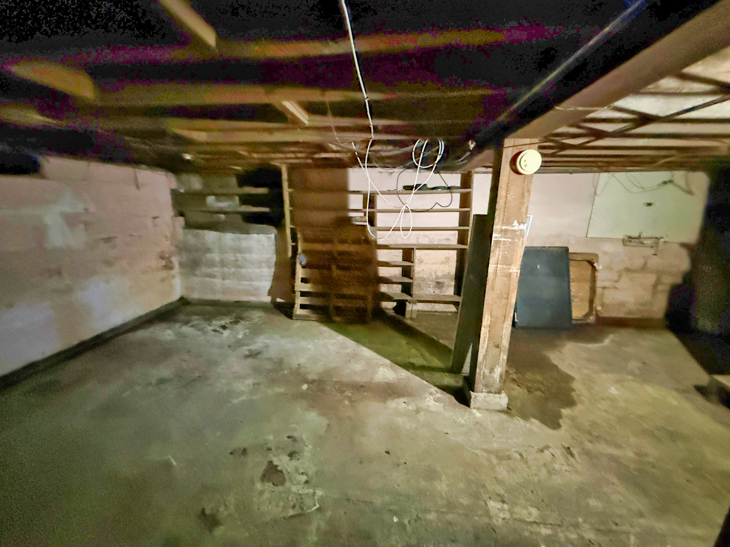 426 S Locust Street Property Photo 46
