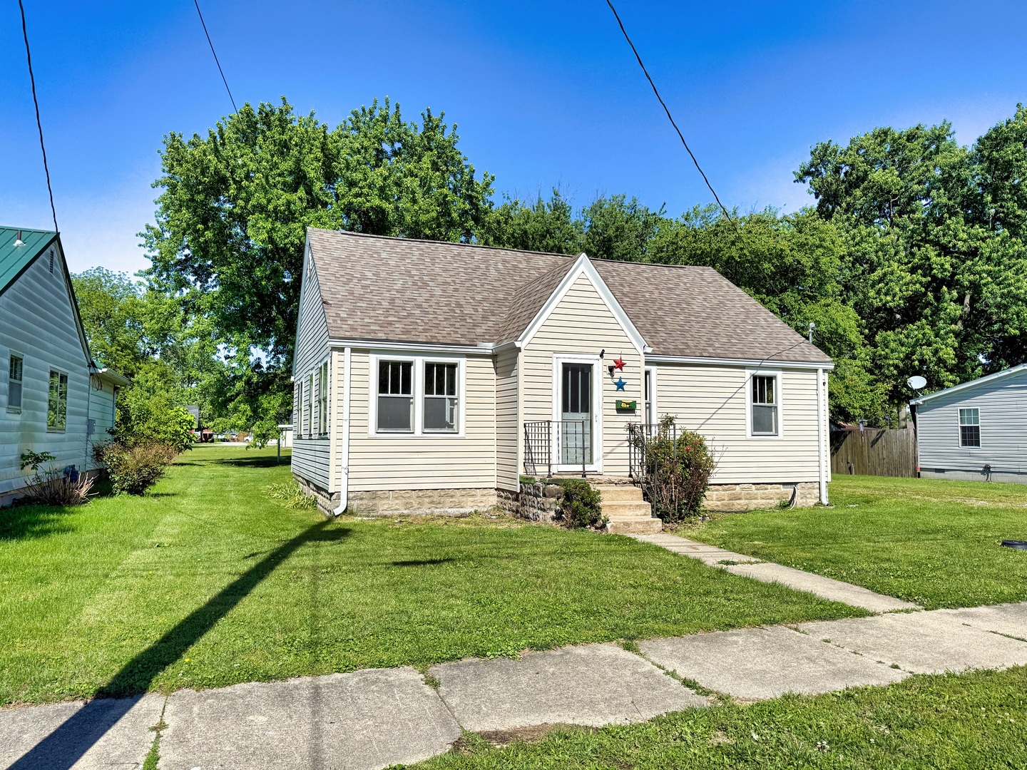 426 S Locust Street Property Photo 59