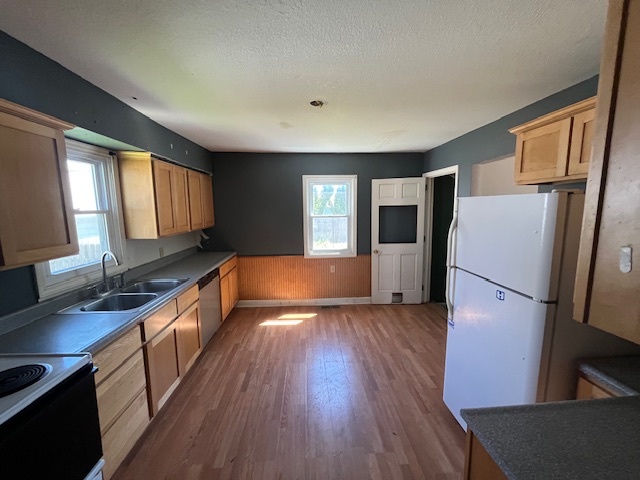 318 S Worth Street Property Photo 5
