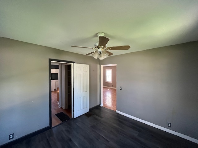 318 S Worth Street Property Photo 8