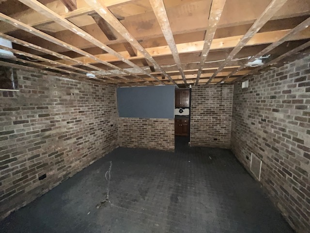 318 S Worth Street Property Photo 16