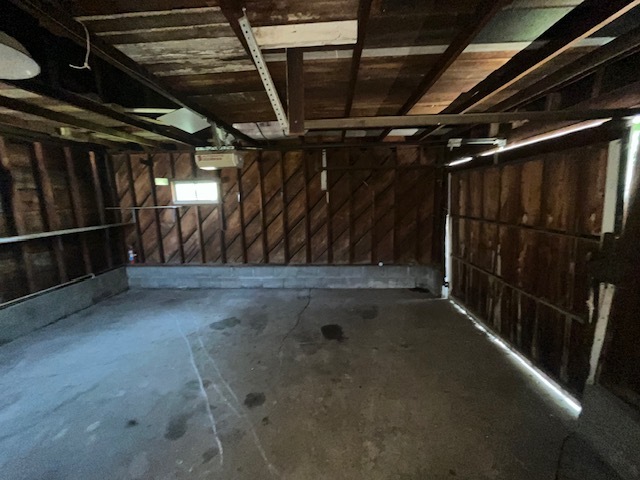 318 S Worth Street Property Photo 24
