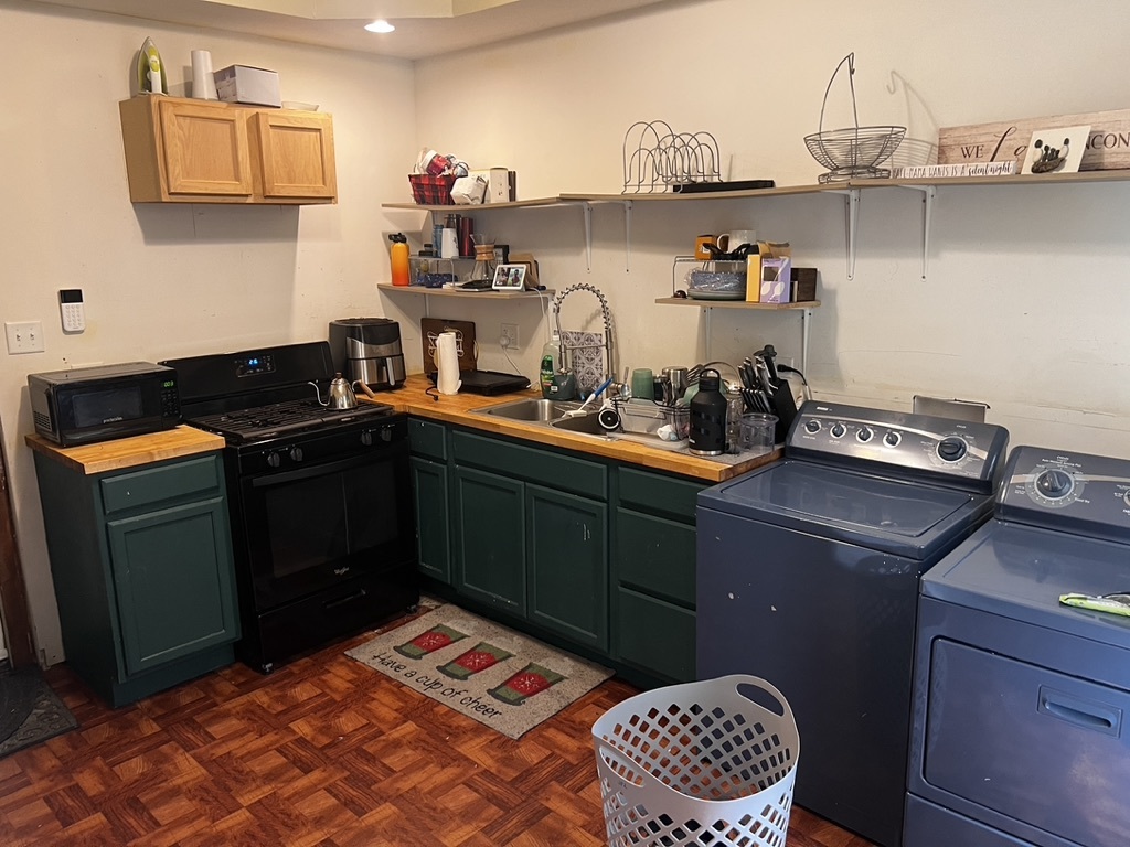 401 S Cicero Avenue Property Photo 11