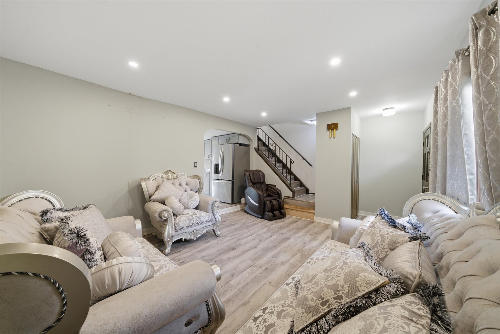 20 Ottawa Court Property Photo 5