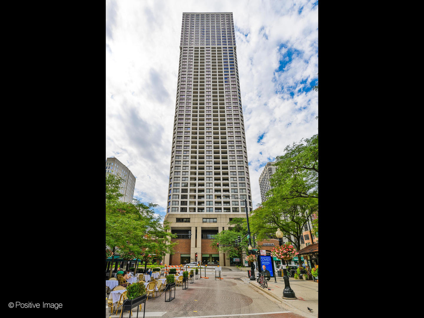 1030 N State Street 18C Property Photo 1