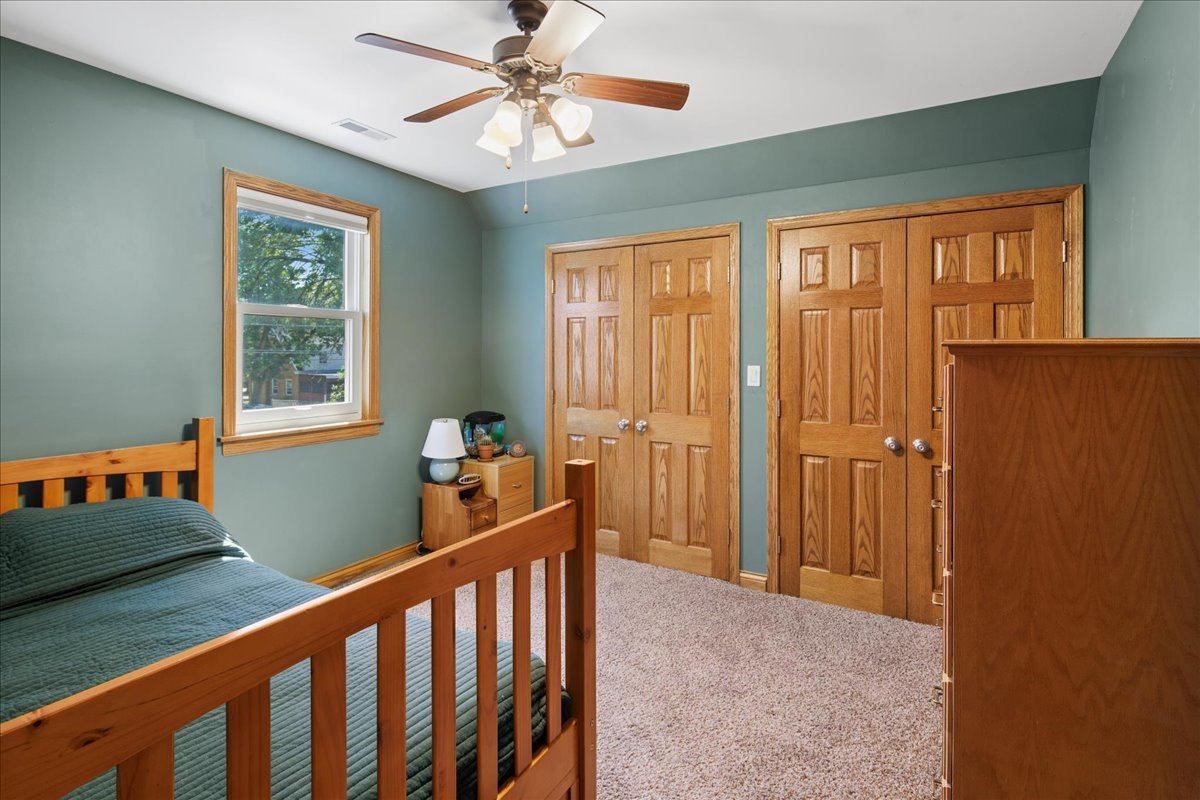 7620 W Rascher Avenue Property Photo 18