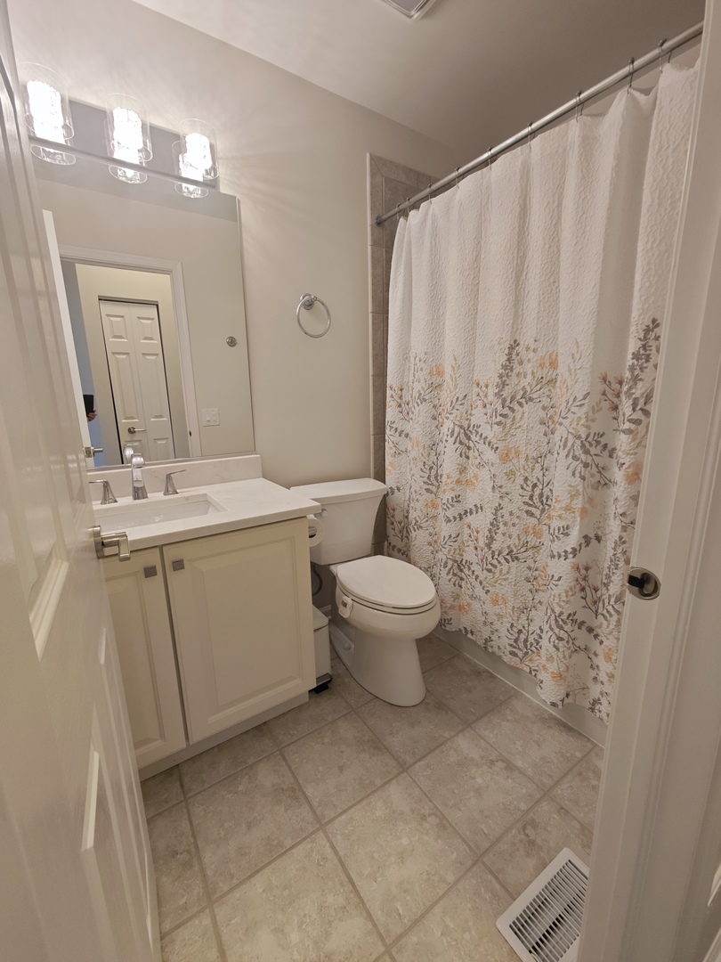 723 Prestwick Lane Property Photo 23
