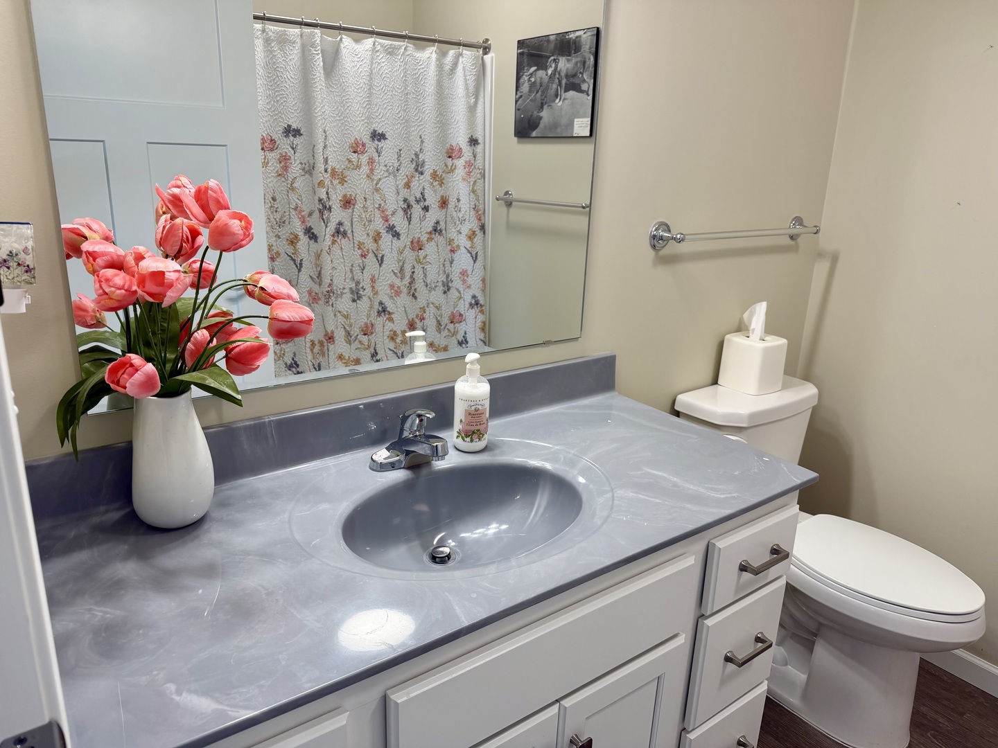 2592 Middle Road 315 Property Photo 14