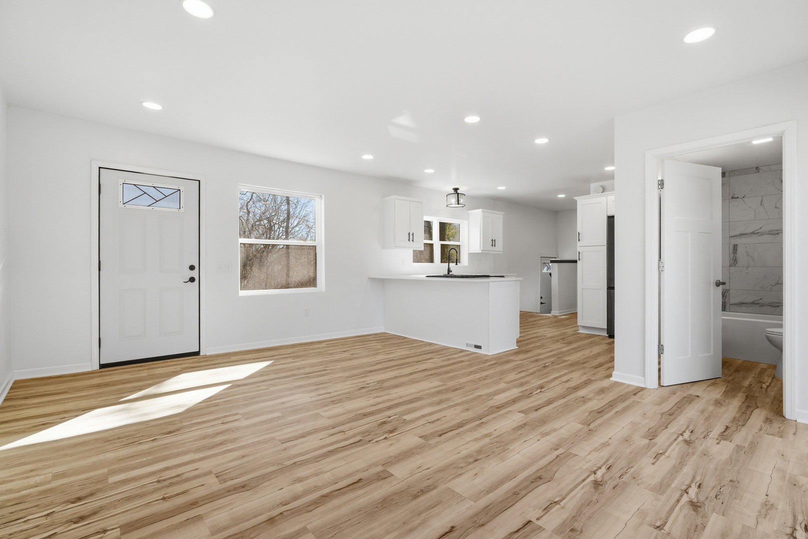 7325 Locust Avenue Property Photo 17