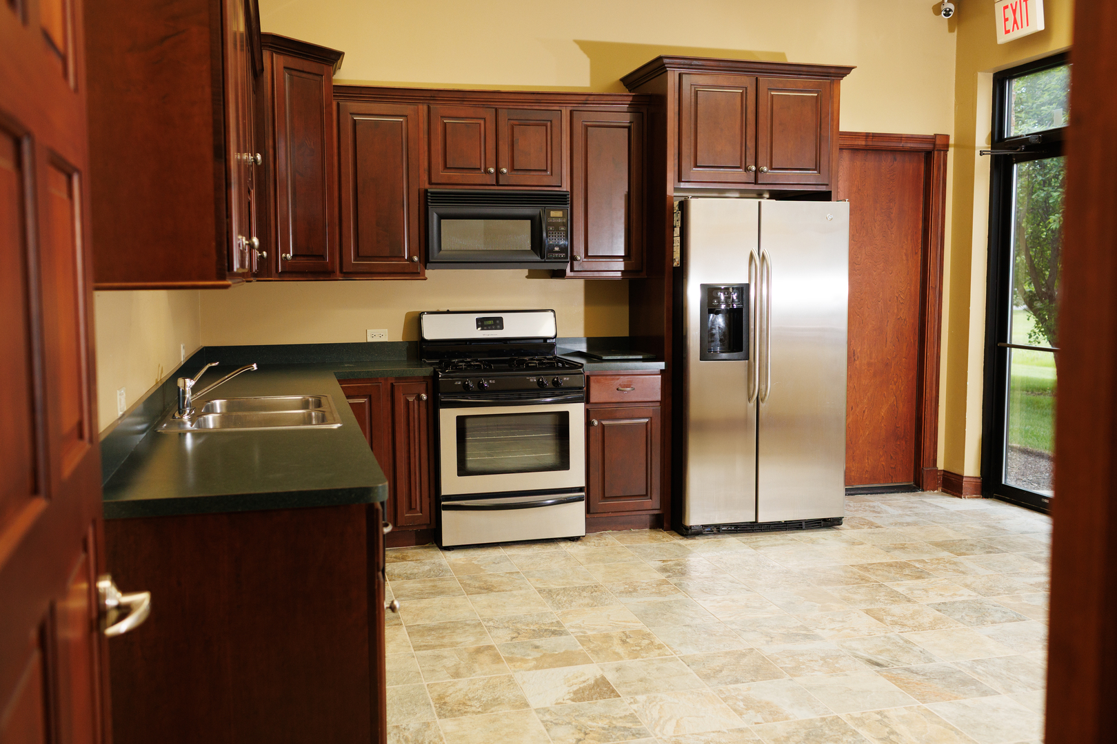 40w117 Campton Crossings Drive B Property Photo 23
