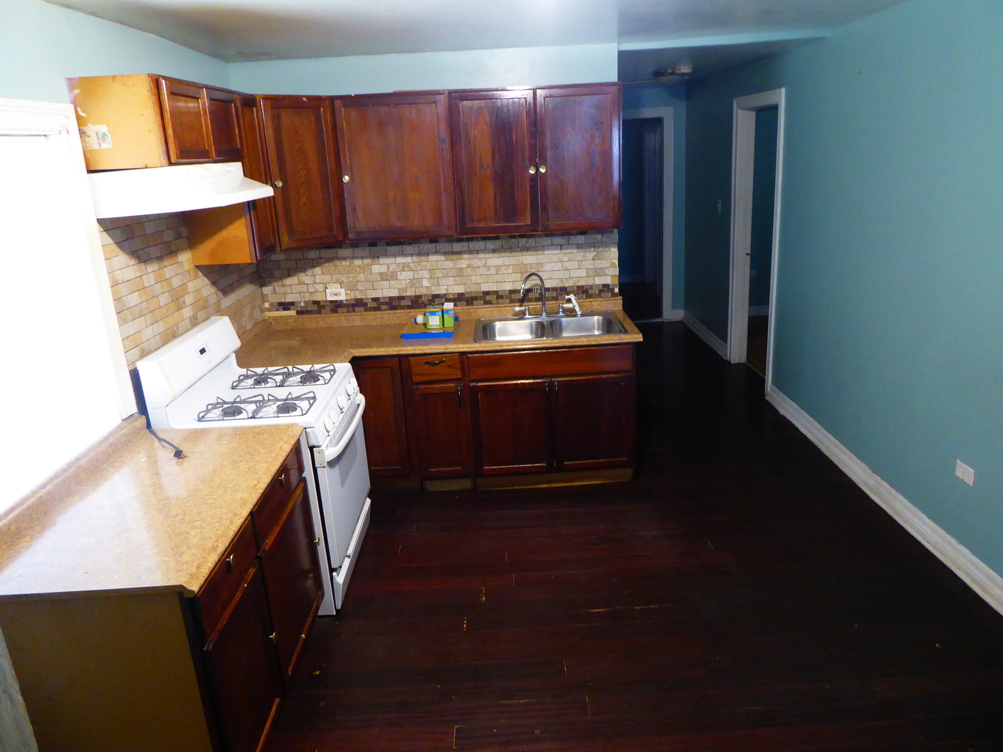 1410 Scoville Avenue Property Photo 10