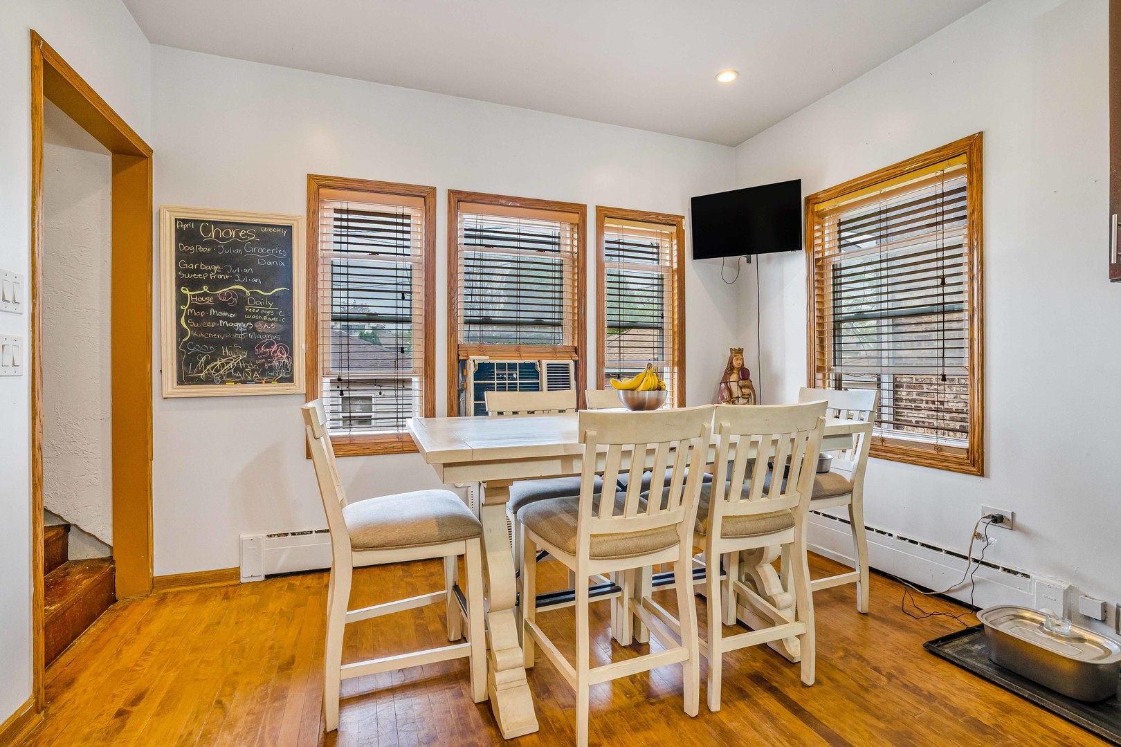 2345 Harvey Avenue Property Photo 4