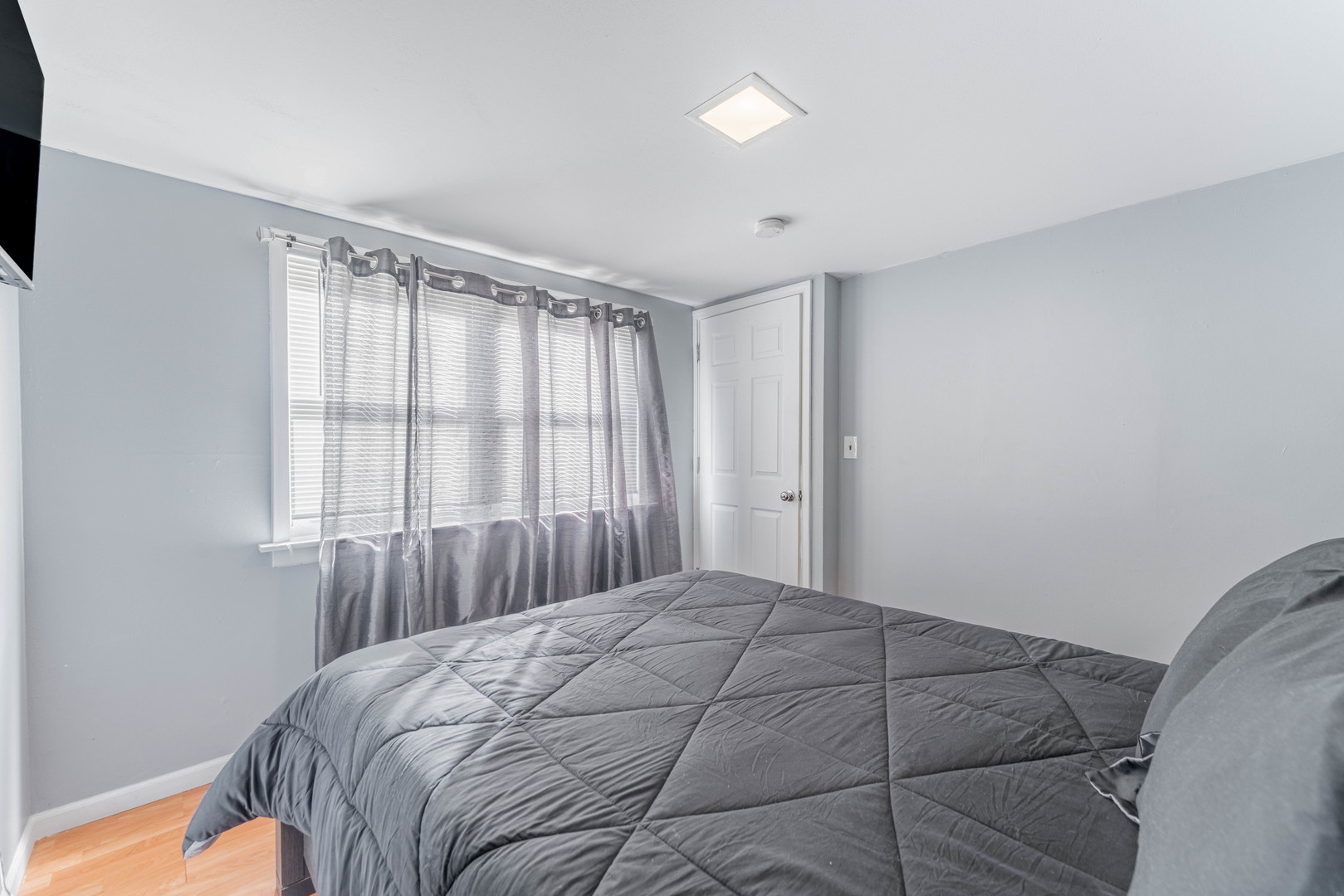 3529 George Street Property Photo 13