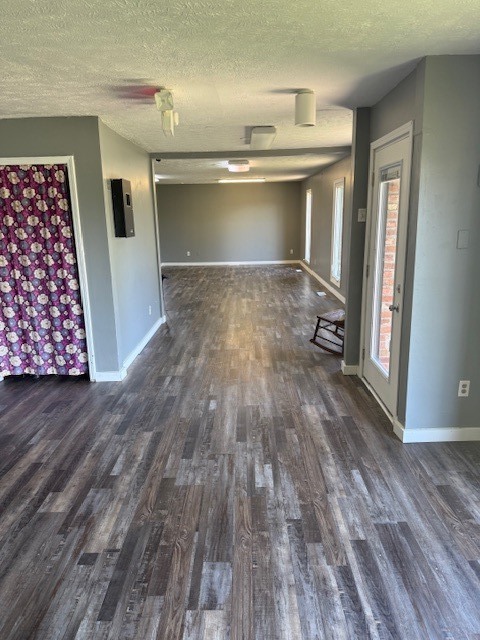 806 Four Seasons Road Property Photo 17