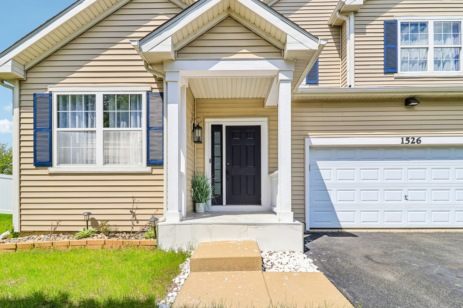 1526 Baltz Court Property Photo 4